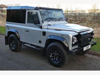 2015 DEFENDER 90 2.2 TDCI XS HARD TOP SUV 4WD SWB EURO 5 3DR... photo