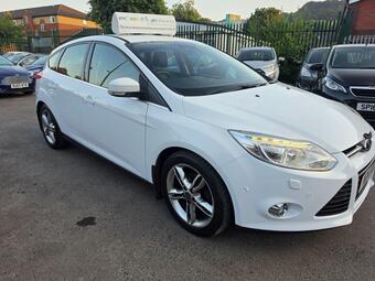 Ford Focus Hatchback 1.0T EcoBoost Titanium X Euro 5 (s/s) 5dr