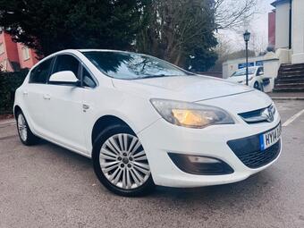 2014 ASTRA 1.6 16V EXCITE HATCHBACK 5DR PETROL MANUAL EURO 5 115 PS 42... photo