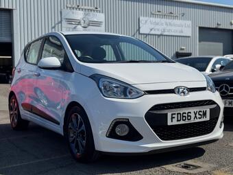 Hyundai i10 Hatchback 1.2 Premium SE Euro 5 5dr