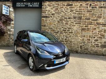Toyota AYGO Hatchback 1.0 VVT-i x-pression x-wave x-shift Euro 6 5dr (Safety Sense)