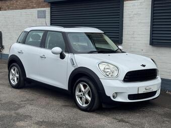 2010 COUNTRYMAN 1.6 ONE D EURO 5 S S 5DR 39 PHOTOS MINI COUNTRYMAN... photo