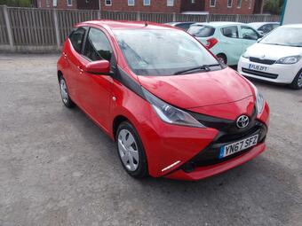 Toyota AYGO Hatchback 1.0 VVT-i x-play Euro 6 5dr