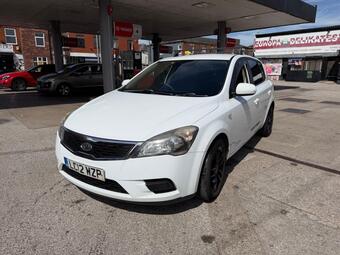 Kia Ceed Hatchback 1.4 1 Euro 5 5dr