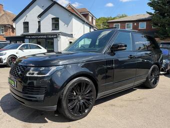 Land Rover Range Rover SUV 3.0 SD V6 Vogue Auto 4WD Euro 6 (s/s) 5dr