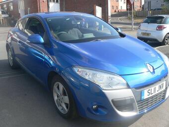 Renault Megane Coupe 1.6 16V Dynamique TomTom Euro 5 3dr