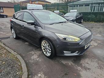 2017 Ford Focus 1.0T EcoBoost Titanium X Euro 6 (s/s) 5dr 13 Photos photo