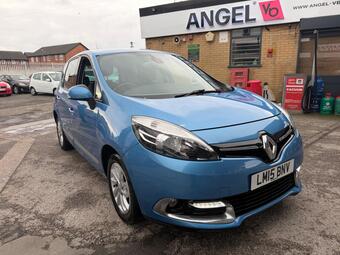 2015 12 MONTH MOT SATNAV 2 KEYS 2,499 2015 15 REG DIESEL MANUAL 91,000... photo