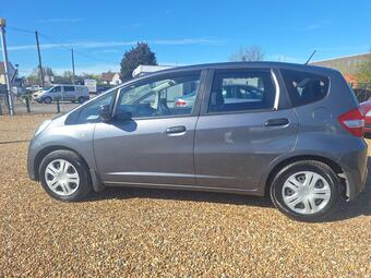 2013 JAZZ 1.2 I VTEC S EURO 5 5DR 21 PHOTOS HONDA JAZZ 1.2... photo