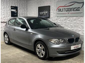 2010 1 SERIES 2.0 118I SE AUTO 3DR 32 PHOTOS BMW 1 SERIES 2.0 118I... photo