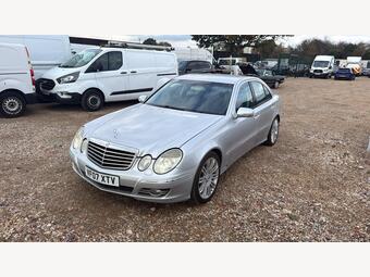 Mercedes-Benz E Class Saloon 3.0 E320 CDI Sport G-Tronic 4dr