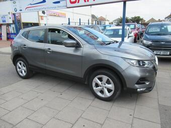Nissan Qashqai SUV 1.2 DIG-T Acenta Euro 6 (s/s) 5dr