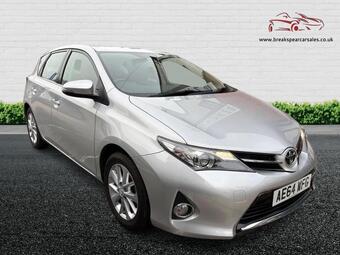 Toyota Auris Hatchback 1.33 Dual VVT-i Icon Euro 5 (s/s) 5dr