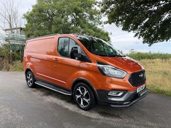 Ford Transit Custom Panel Van 2.0 300 EcoBlue Active Auto L1 H1 Euro 6 (s/s) 5dr