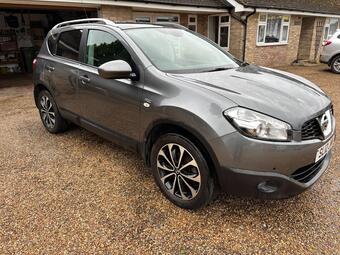Nissan Qashqai SUV 2.0 n-tec CVT 4WD Euro 5 5dr