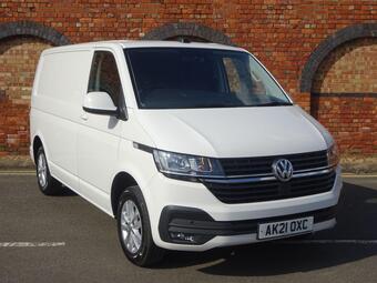 Volkswagen Transporter Panel Van 2.0 TDI T28 Highline FWD SWB Euro 6 (s/s) 5dr
