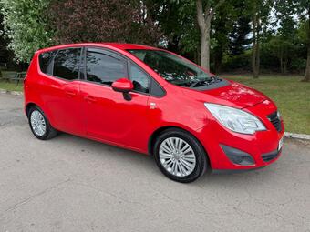 Vauxhall Meriva MPV 1.4 16V Excite Euro 5 5dr