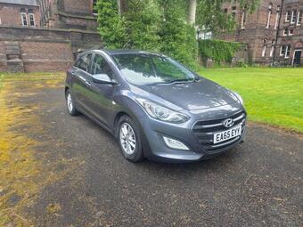 2015 Hyundai i30 — photo 1 of 5