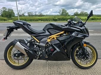 Lexmoto LXR 125 Super Sports 125 Euro 5