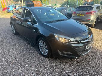 Vauxhall Astra Hatchback 1.6 16v Elite Euro 5 5dr