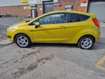 2013 FIESTA 1.25 ZETEC EURO 5 3DR 30 PHOTOS FORD FIESTA 1.25 ZETEC EURO... photo