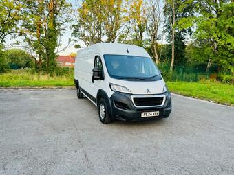 Peugeot Boxer Panel Van 2.2 BlueHDi 435 Professional Premium + L4 High Roof Euro 6 (s/s) 5dr