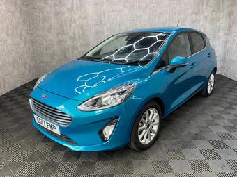 Ford Fiesta Hatchback 1.0T EcoBoost Titanium Euro 6 (s/s) 5dr