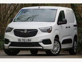 Vauxhall Combo Panel Van 1.6 Turbo D 2300 Sportive L1 H1 Euro 6 (s/s) 4dr