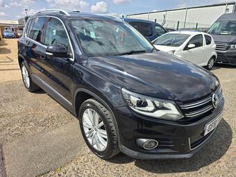 Volkswagen Tiguan SUV 2.0 TSI Sport DSG 4WD Euro 5 5dr