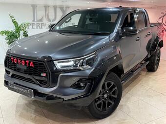 Toyota Hilux Pickup 2.8 D-4D Invincible X Auto 4WD Euro 6 (s/s) 4dr