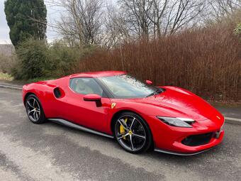 Ferrari 296 GTB Coupe 3.0T V6 7.45kWh F1 DCT Euro 6 (s/s) 2dr