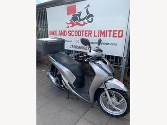 Honda SH125i Scooter 125 CVT Euro 4