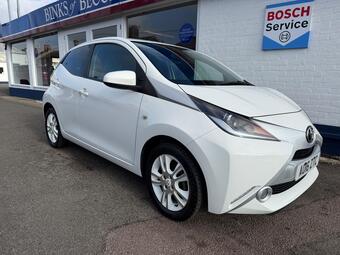 Toyota AYGO Hatchback 1.0 VVT-i x-pure Euro 6 5dr (Safety Sense)