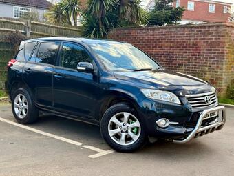 Toyota RAV4 SUV 2.0 V-Matic XT-R Multidrive S 4WD Euro 5 5dr