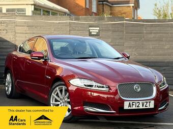 Jaguar XF Saloon 2.2d Premium Luxury Auto Euro 5 (s/s) 4dr
