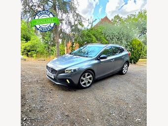 Volvo V40 Cross Country Hatchback 2.0 D2 Lux Nav Auto Euro 6 (s/s) 5dr