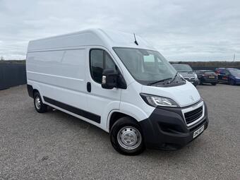 2021 PEUGEOT BOXER 2.2 BLUEHDI 435 PROFESSIONAL L3 H2 EURO 6 S S 5DR 26... photo