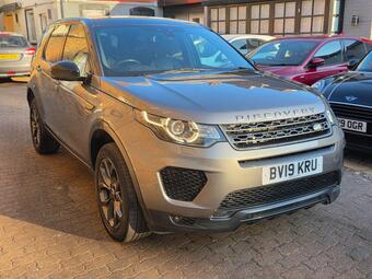Land Rover Discovery Sport SUV 2.0 TD4 Landmark Auto 4WD Euro 6 (s/s) 5dr