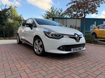 Renault Clio Hatchback 1.2 16V Dynamique MediaNav Euro 5 5dr