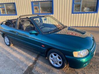 Ford Escort Convertible 1.8i Ghia 2dr