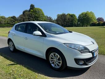 Renault Megane Hatchback 1.5 dCi Dynamique TomTom Euro 5 (s/s) 5dr