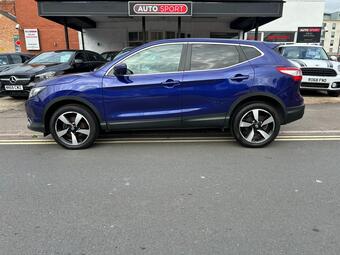 Nissan Qashqai SUV 1.5 dCi N-Connecta 2WD Euro 6 (s/s) 5dr