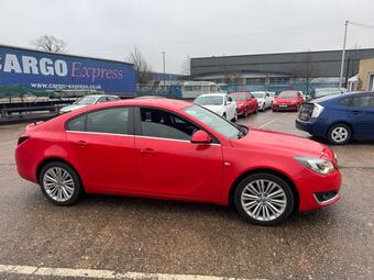 Vauxhall Insignia Hatchback 1.4i Turbo Design Nav Euro 6 (s/s) 5dr