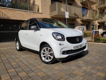 2017 Smart Forfour 1.0 Passion Euro 6 (s/s) 5dr 31 Photos photo