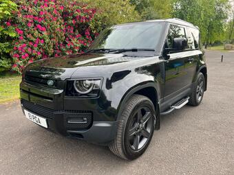Land Rover Defender 90 SUV 3.0 D200 MHEV SE Auto 4WD Euro 6 (s/s) 3dr