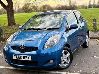 Toyota Yaris Hatchback 1.33 Dual VVT-i TR Euro 4 (s/s) 3dr