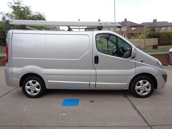 2012 VAUXHALL VIVARO 2.0 CDTI SPORTIVE PANEL VAN 4DR DIESEL MANUAL FWD L1 195 G... photo