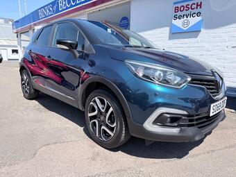 Renault Captur SUV 1.3 TCe ENERGY Iconic Euro 6 (s/s) 5dr