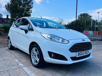 Ford Fiesta Hatchback 1.0 Zetec Euro 5 (s/s) 5dr