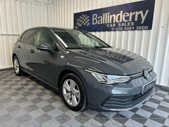 Volkswagen Golf Hatchback 1.5 TSI Life Euro 6 (s/s) 5dr